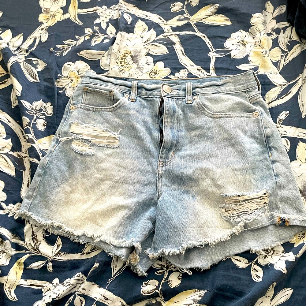 American Eagle Mom Shorts